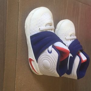 Nike Kyrie infant shoes